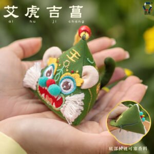 【钱丽】端午艾虎香包五毒立体三角香囊刺绣车载挂件手工布艺礼品